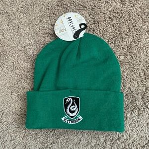 NWT Slytherin Box Lunch Knit Hat